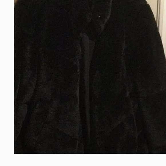 NWT Zara black faux fur bomber jacket w/ high collar size medium - Picture 2 of 10